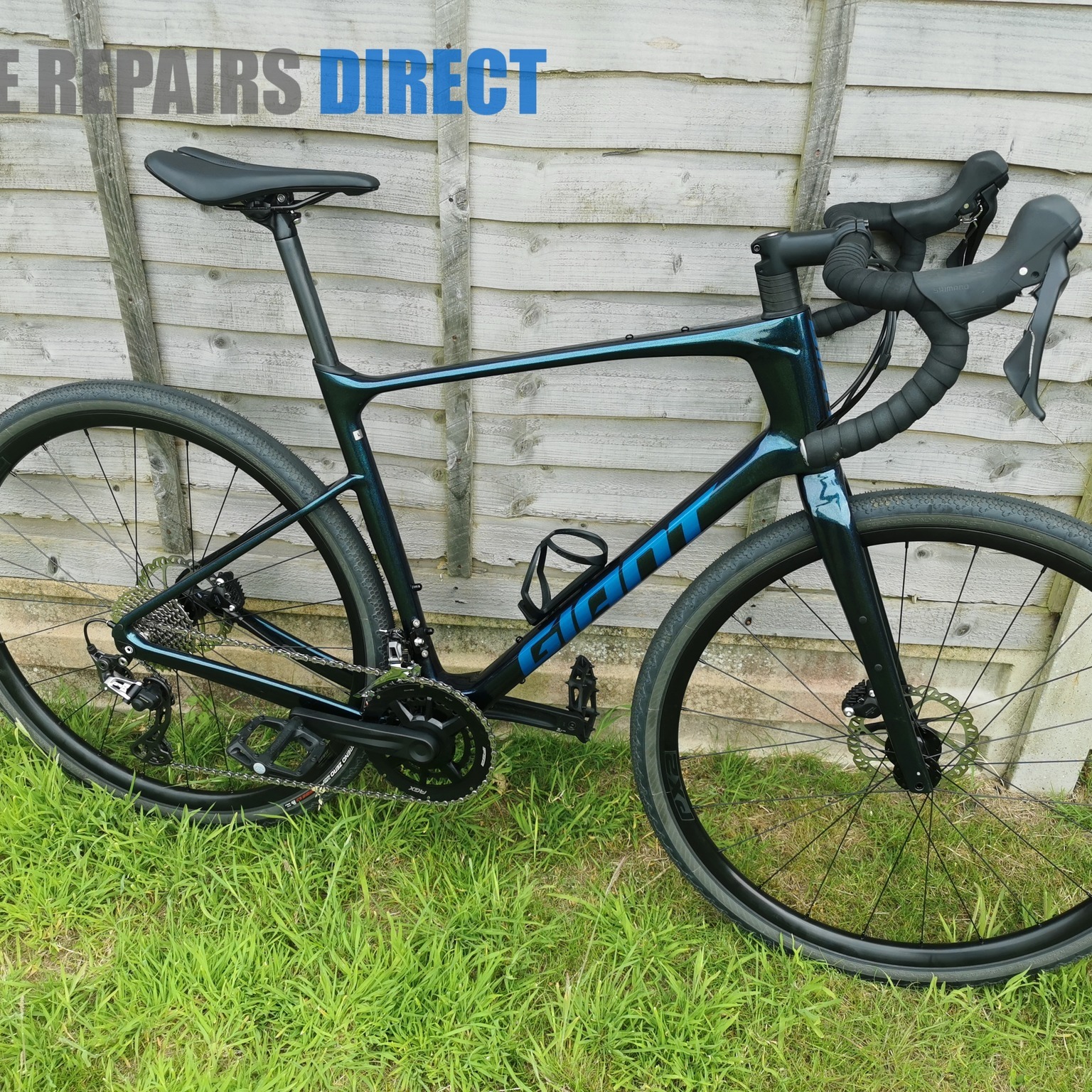 bike repairs and servicing Bournemouth 7 For Sale
Giant Revolt Advanced 2 - Large - 2022 Model - RRP £2.6k
5′ 10′′ – 6′ 0′′ Large
AS NEW and fully checked serviced.
Description
Fast gravel, rough gravel, pavement or dirt. However you choose to roll, this bike does it all. A new composite frameset and adjustable wheelbase make it more capable than ever.Key Performance FactorsFast and light
New Advanced composite frame and fork save more than 160 grams compared to previous model. Updated geometry includes a lower bottom bracket, longer reach and steeper headtube angle for improved acceleration and climbing.
Tuned compliance
New frame features thinner, dropped seatstays to absorb road shocks and vibrations. D-Fuse handlebar and seatpost work as a system to add compliance without sacrificing stiffness while cornering, sprinting or climbing.
Adaptable to the terrain
A flip chip on the rear dropout adjusts the wheelbase short for quicker handling, or long for improved stability at speed. The long setting allows for larger diameter tires up to 53mm. You can also choose the included D-Fuse seatpost for maximum compliance, or switch to a 30.9mm round or dropper post.
Full Spec
Frame Material Carbon
Bottom Bracket FSA BB-CF86, press fit
Shift Levers Shimano GRX RX-600, 2x11
Front Derailleur Shimano GRX RX-810
Chain KMC X11SL-1
Cassette Shimano 105, 11-speed, 11x34
Brake Levers Shimano GRX RX-600 hydraulic
Front Tyre Giant CrossCut AT 1, 700x38c, tubeless
Rear Tyre Giant CrossCut AT 1, 700x38c, tubeless
Front Hub Giant P-X2 Disc wheelset
Rear Hub Giant P-X2 Disc wheelset
Rims Giant P-X2 Disc wheelset, 25mm inner rim width
Spokes Giant P-X2 Disc wheelset
Bar Tape Stratus Lite 3.0
Saddle Giant Approach
Seat Post Giant D-Fuse, composite, 14mm offset
https://www.facebook.com/marketplace/item/483004580889955
#gravelbike #gravelbike #bikeforsale #giantbikes #revoltadvanced #cycleforsale #forsale