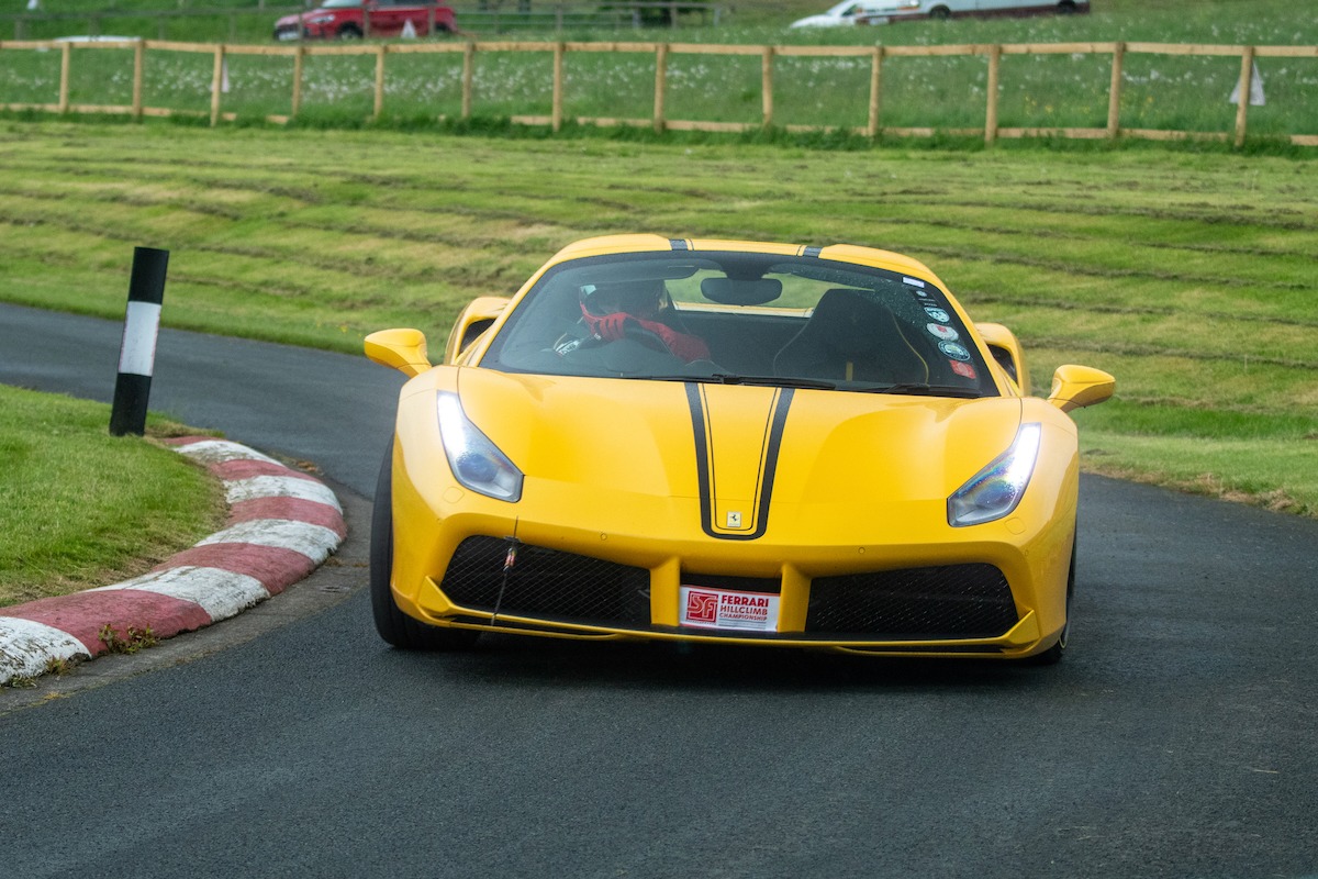 Watch as competitors push the limits of grip and precision in a variety of tipos on Saturday and Sunday as the Superformance Ferrari Hillclimb Championship heads to Loton Park this weekend.
Rob Samuels currently leads the championship in his 458 Speciale by just 2-points, with defending champion Dave Snelson looking to close the gap over the weekend in his 488.
Pauline Goodwin leads the Classic Cup with her 328 GTB, with Stuart McCabe not far behind.
Will you be joining us at Loton Park?
📸 @noodlepix_photography