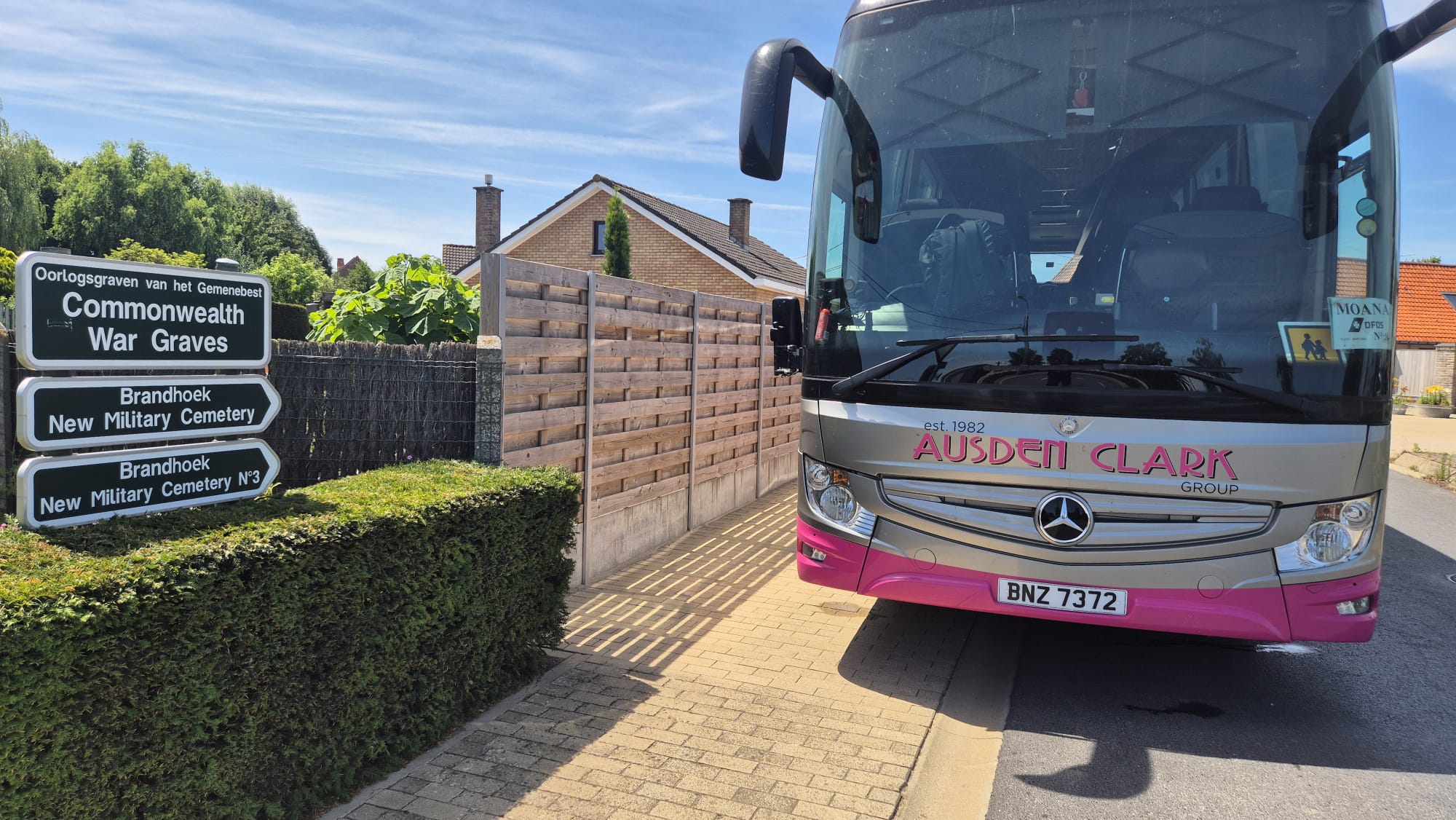 Can you guess where we are? 👀 There are a few clue…