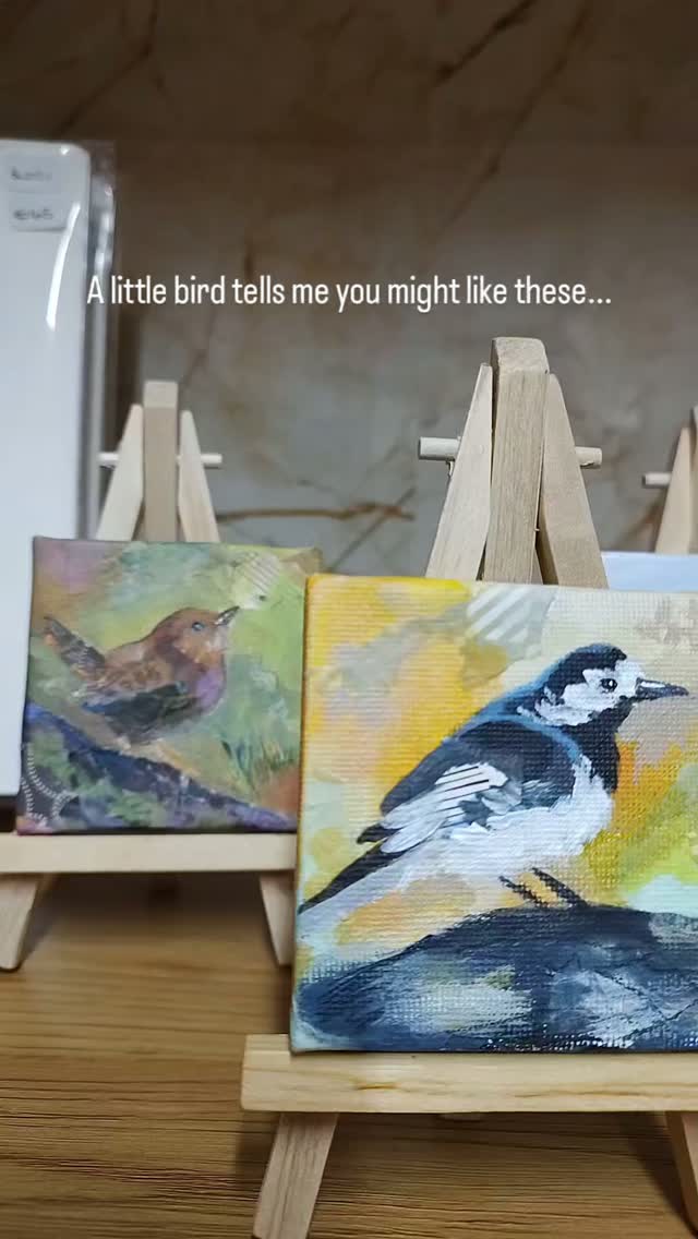 If you don't love birds maybe these tiny paintings will change your mind?
Tiny art, big impact. Hand painted and available in Malta 🇲🇹
#tinyart #birdart #fineartgifts #supportlocalmalta #maltahandmade