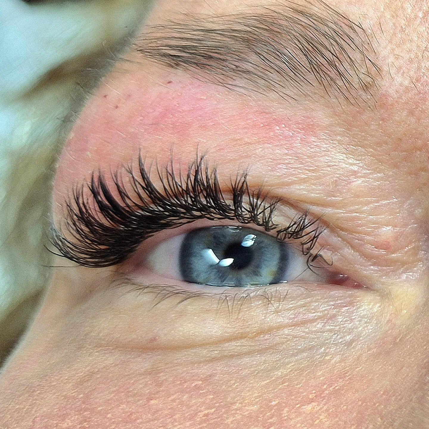 Cashmere classic lashes.#vippeekstensionsrøa #eyelashextensionsoslo #oslovipper #volumvipperhøvik#vippeextensionssmestad vipperextensions vipperoslo oslovipper vipper beautyoslo vipperoslo vipperartistvipperfrogner classiclashesextensions eyelashdesign vipperskøyen vippermajorstuen våtevipper wetlasheseffectoslovippeløftoslo eyelinereffectoslo eyeshadoweffect whispylashesmixvipperoslohybridvipperoslovipperrøavipperbærumvippersmestad røavivver vipperhøvik vipperullern