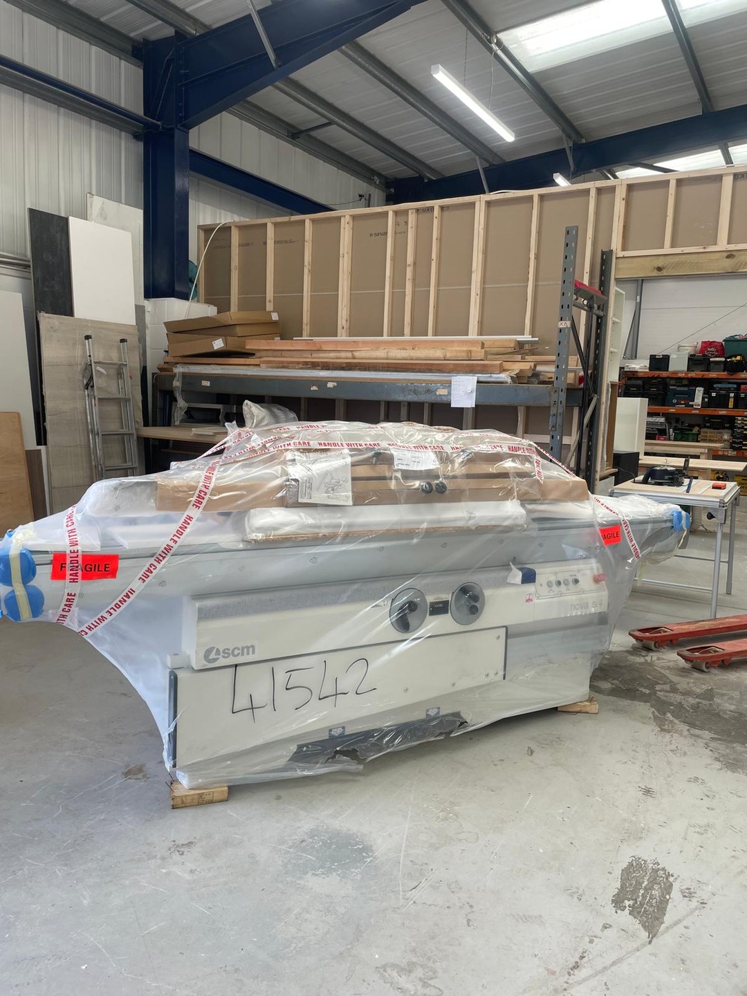 Yesterday we delivered a new SCM Nova Si4 Panel Saw and a new AES SAF STK6500 Dust Extractor to our customer in Deeside.More machinery is set to follow, along with full installation to complete the setup.For quality woodworking machinery and proper support from start to finish, get in touch today:📞 01744 754127
📧 sales@rjwoodworking.co.uk
🌐 www.rjwoodworking.co.uk#SCM #NovaSi4 #PanelSaw #AESSAF #STK6500 #DustExtractor #woodworkingmachinery #scmgroup #manufacturing #woodworkingmachines #routingmachine #scmclass #edgebander #manufacturingbusiness #joinery #joiner #carpenter #carpentry