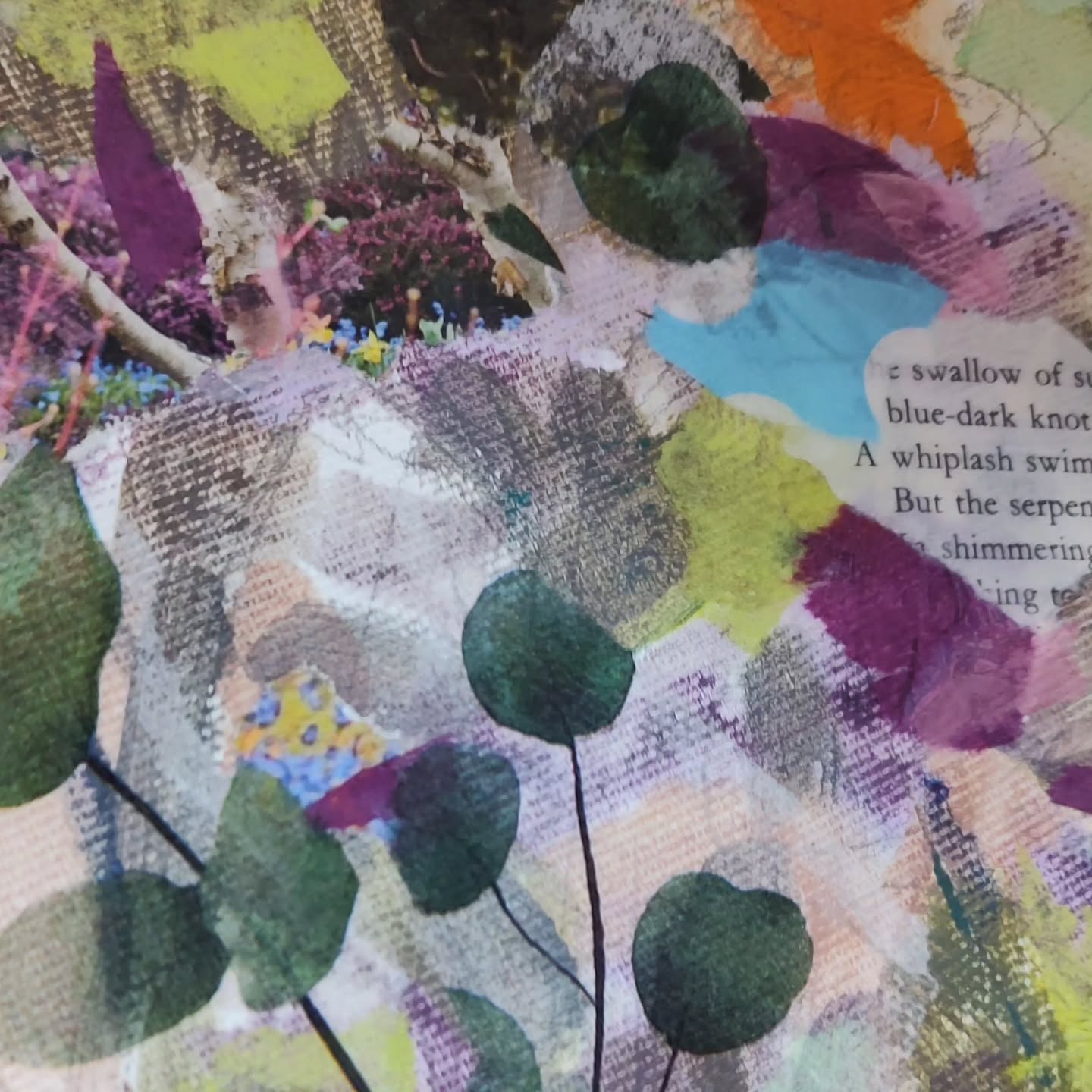 Best seen up close 🌸🦋
Stories told in paint, created with ♥️
#paintingbeautifulplaces #beautifulthings #collagestories #socrafty #beautifulcreations