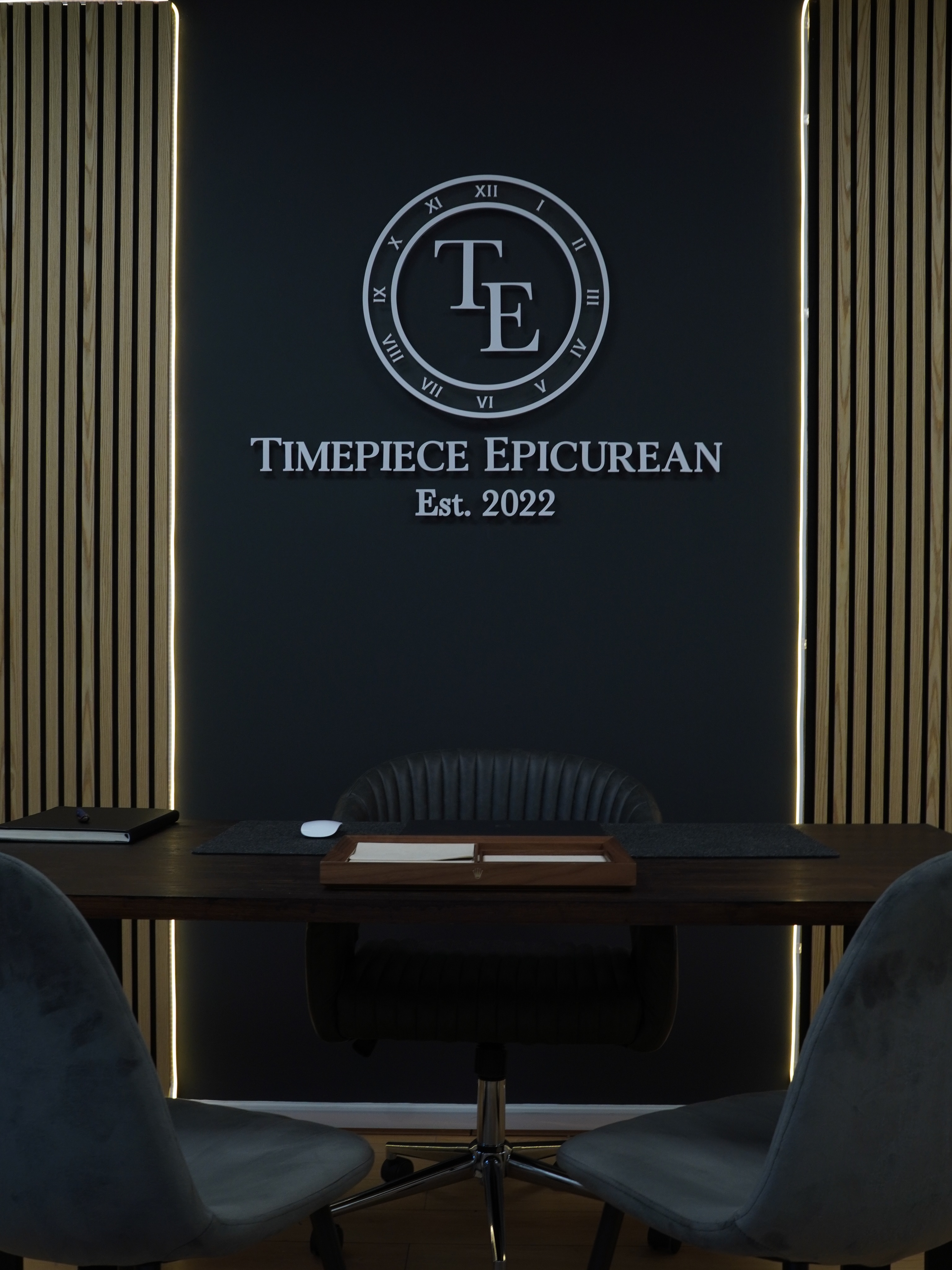 Welcome to the Timepiece Epicurean showroom. A relaxed place to buy, sell and talk watches. If you’d like to come and h