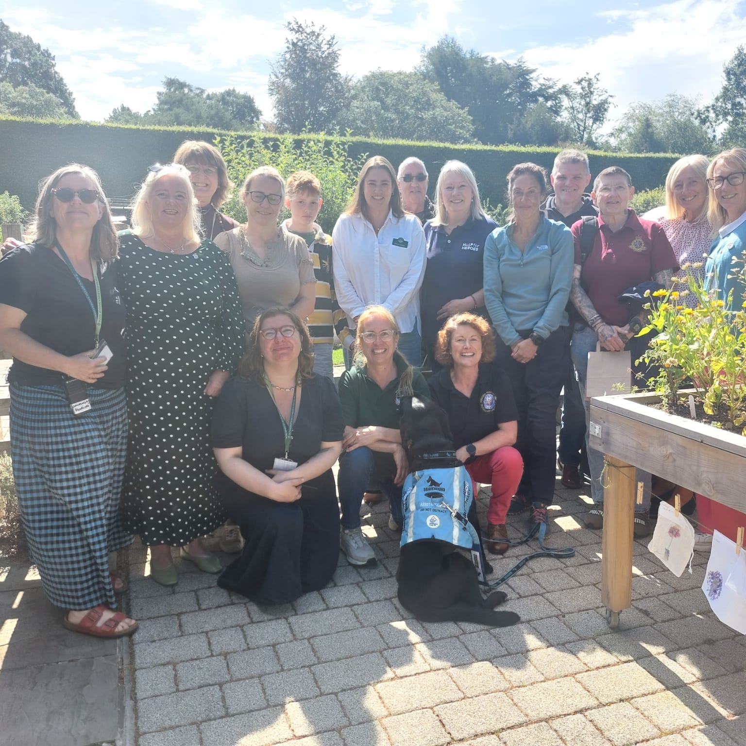 Today I joined Service Leavers, veterans, family members and support providers at the Defence Garden Scheme's Cultivate and Connect course at the Royal Botanic Garden Edinburgh.
It was inspiring to see and hear at first hand how this nature based programme is supporting Service Leavers and veterans, making a positive difference to their recovery, wellbeing and connection with others.
@defencegardens
@rbgedinburgh