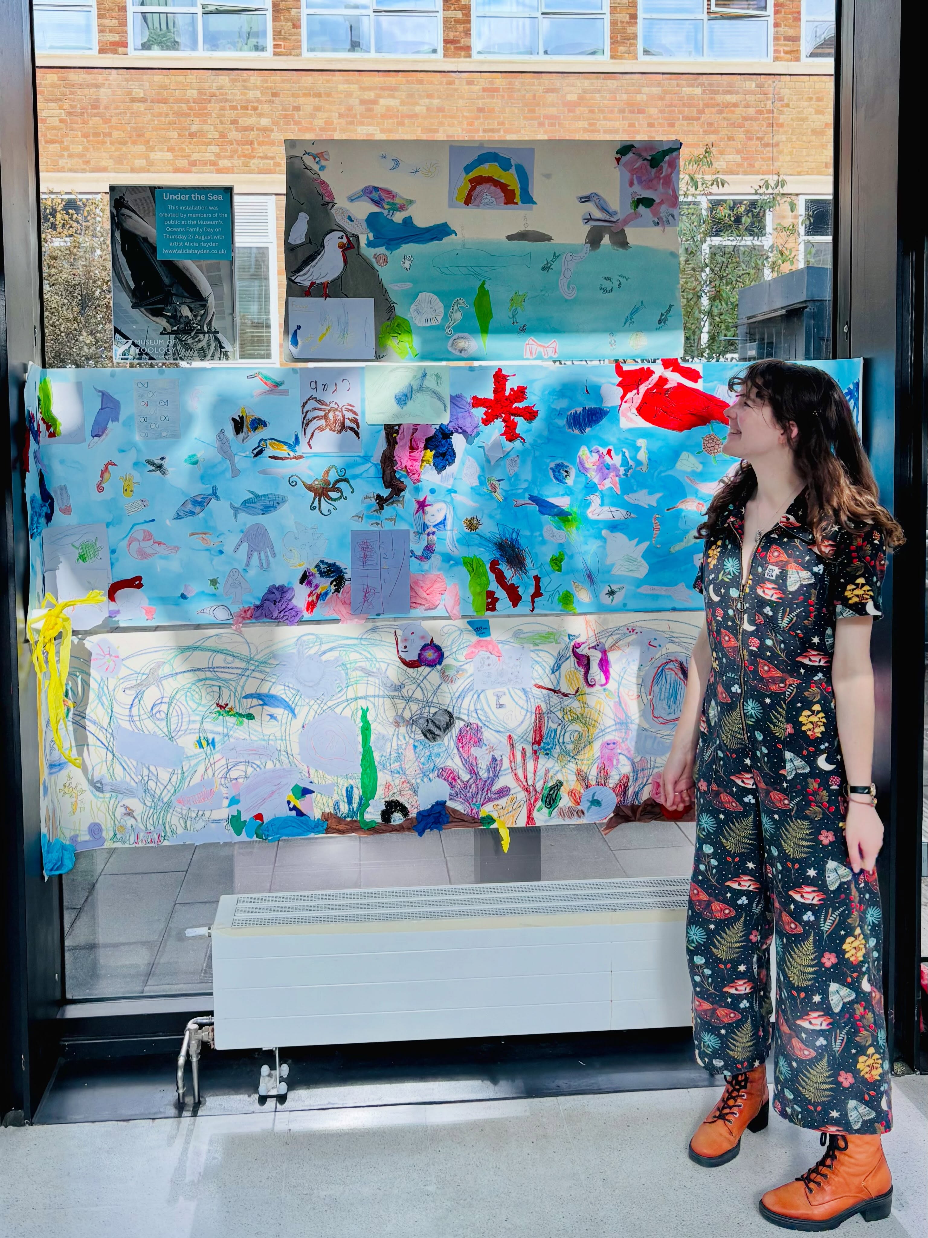 🐙 Under the Sea 🐬
Utterly magical facilitating a group art piece at @museumofzoology featuring all things aquatic 🌊
I created worksheets for approx 20 species, many of which are part of the museum’s collections 🥰 and then helped over 200 people throughout the day draw them & get create across 3 massive underwater backdrops 🩵
The children (and adults!) were so wonderfully knowledgeable and creative, and the finished piece is so special!! It’s on display over the bank holiday weekend at Cambridge Museum of Zoology, so do go and see it if you can !!!
All art materials were @dalerrowney1783 & @lyra_feelcreative ✨
.
.
.
#ocean #sea #art #artist #cambridge @oceana_uk @oceanculturelife @oceanconservationtrust @oceangeneration @oceanographic_mag @cambridgeconservation