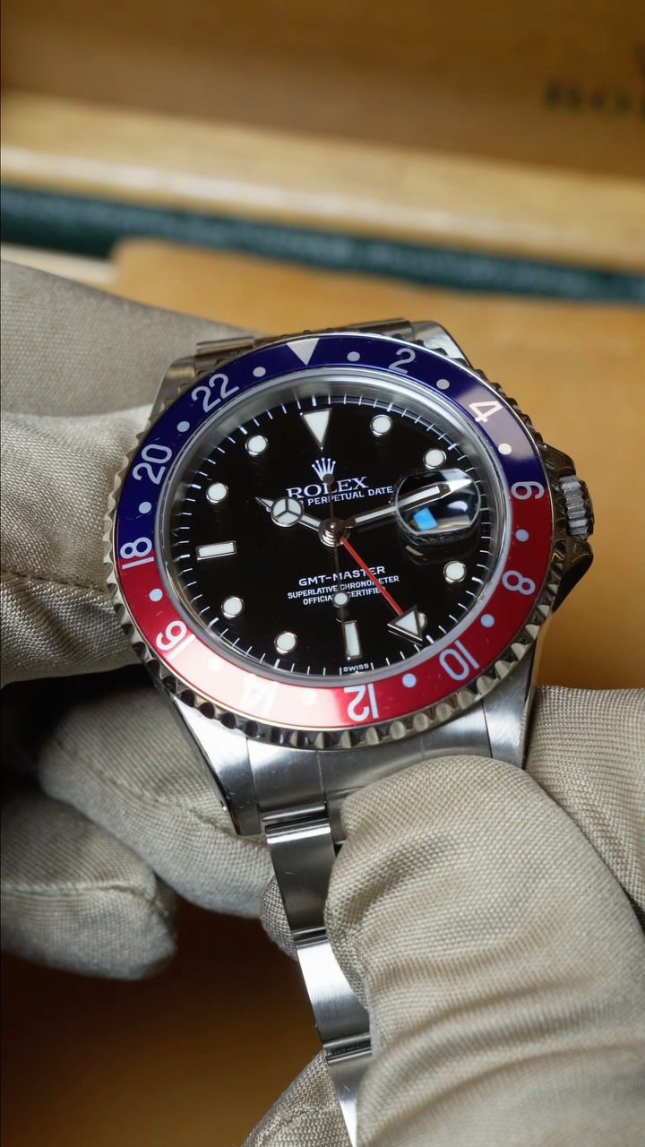 POV: You’re unboxing a 1999 Rolex GMT-Master Pepsi with exceptional provenance.